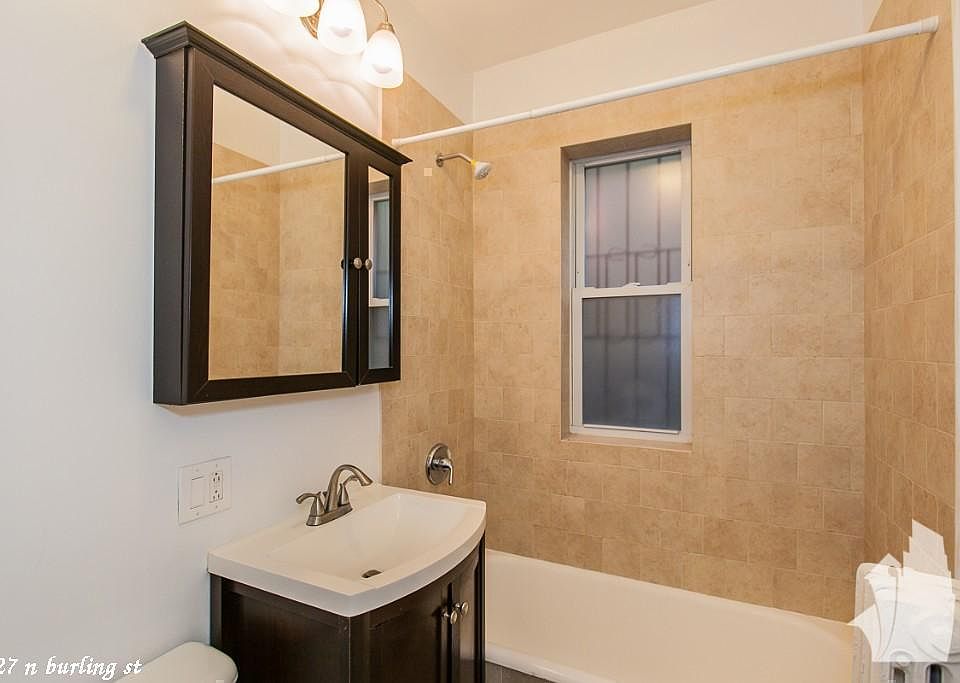 1st image of 2827 N Burling St #1728