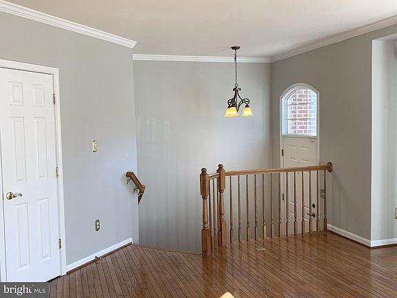 3rd image of 3384 Governors Crest Ct