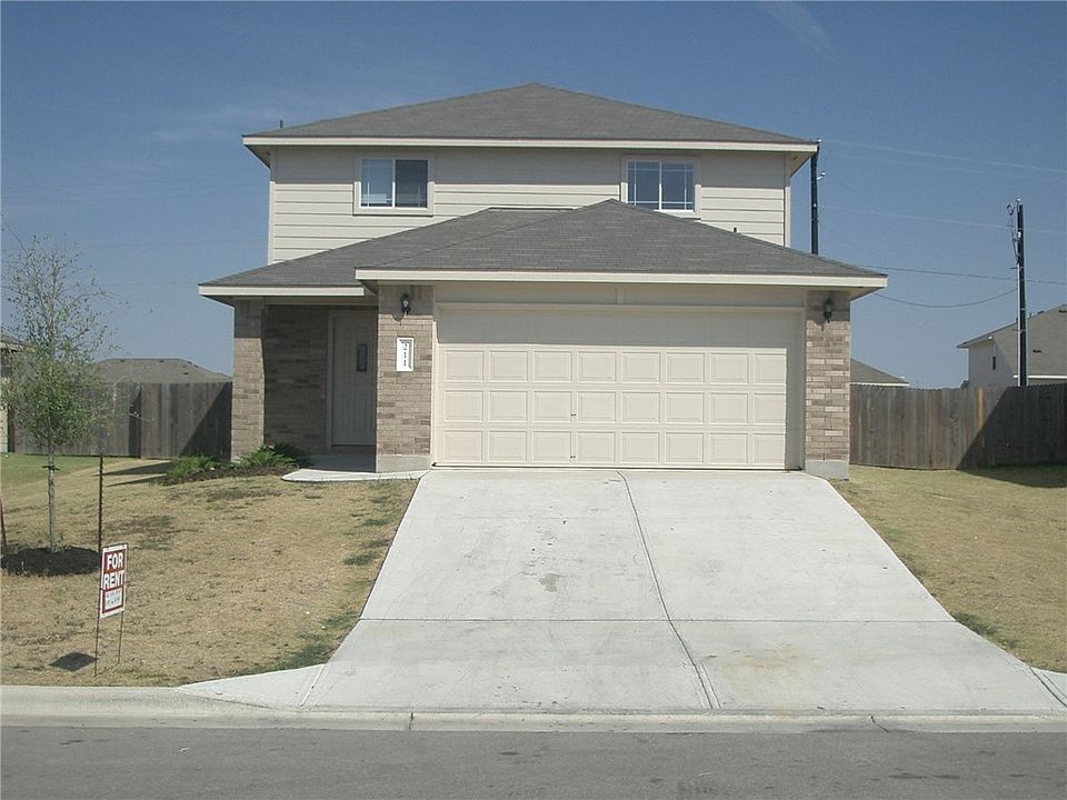 1st image of 211 Paddington Way
