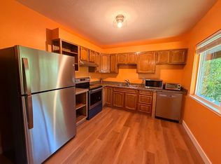 15 Tilden Dr, Novato, CA 94947
