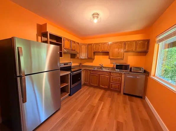 15 Tilden Dr, Novato, CA 94947