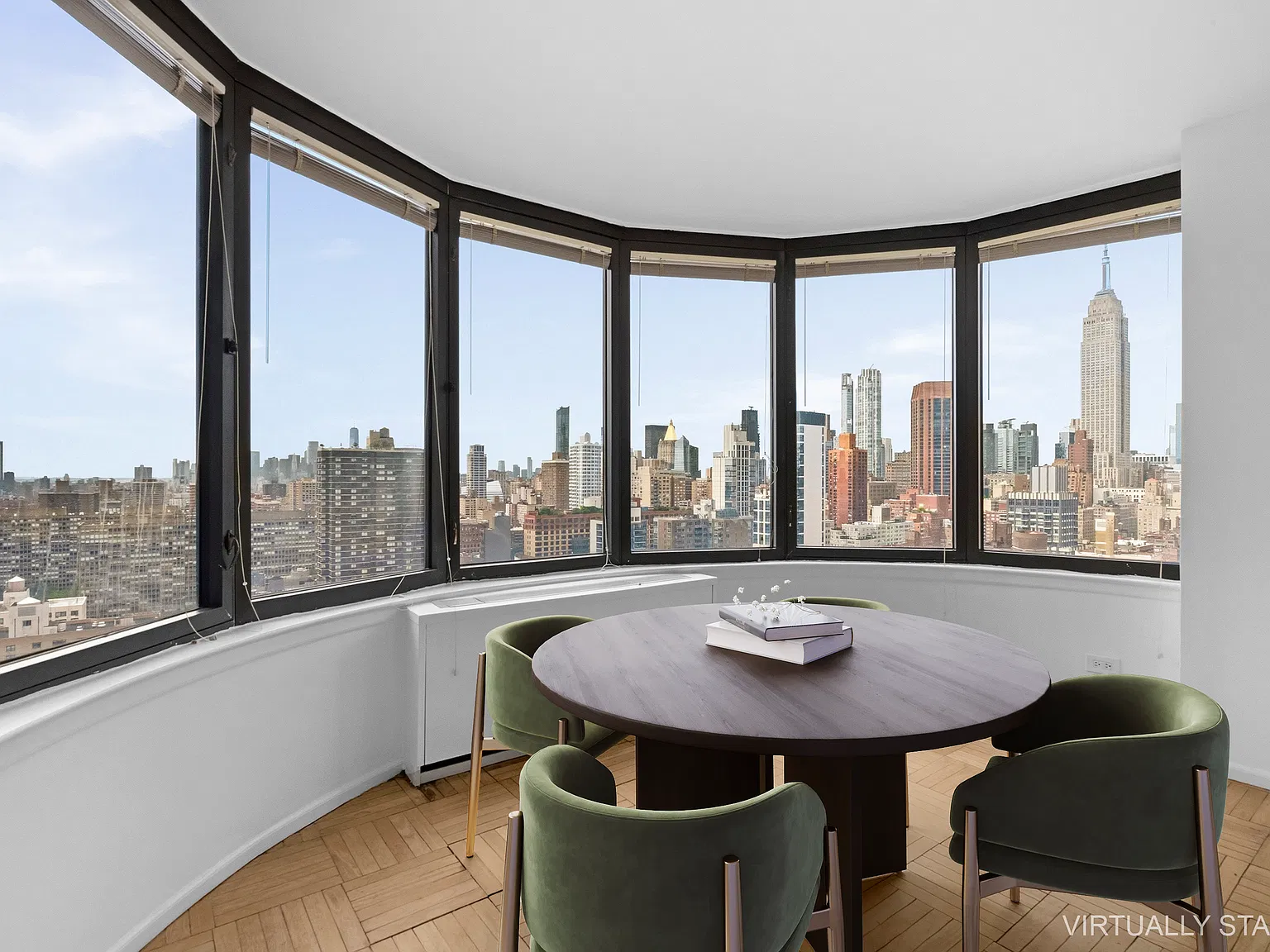 330 East 38th Street — Photo 2