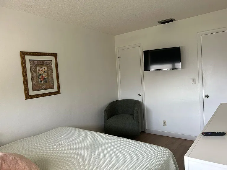 1920 NE 51st Ct #201 — Photo 13