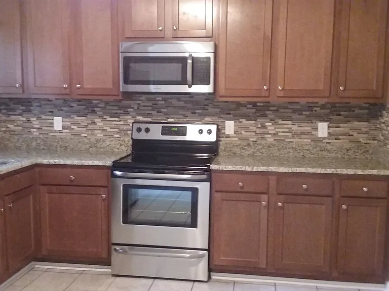 344 Susan Constant Dr — Photo 6
