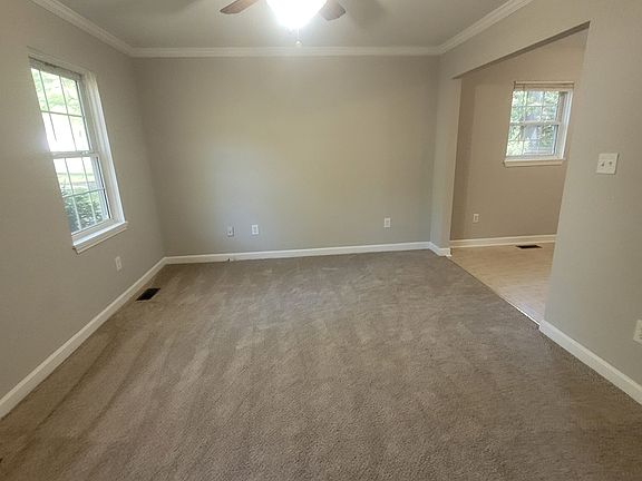 3rd image of 6325 Jones Creek Dr