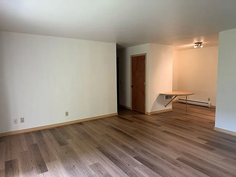 1718 Onsgard Rd — Photo 5