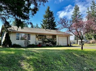 790 Robin Hood Loop, Forks, WA 98331