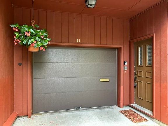 2nd image of 11 Evergreen Lane