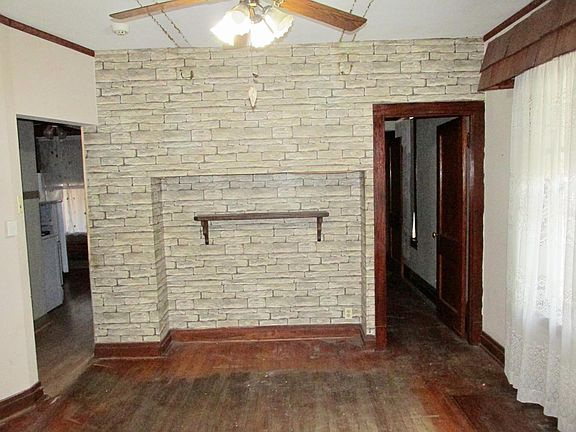 4th image of 4656 N Leamington Ave