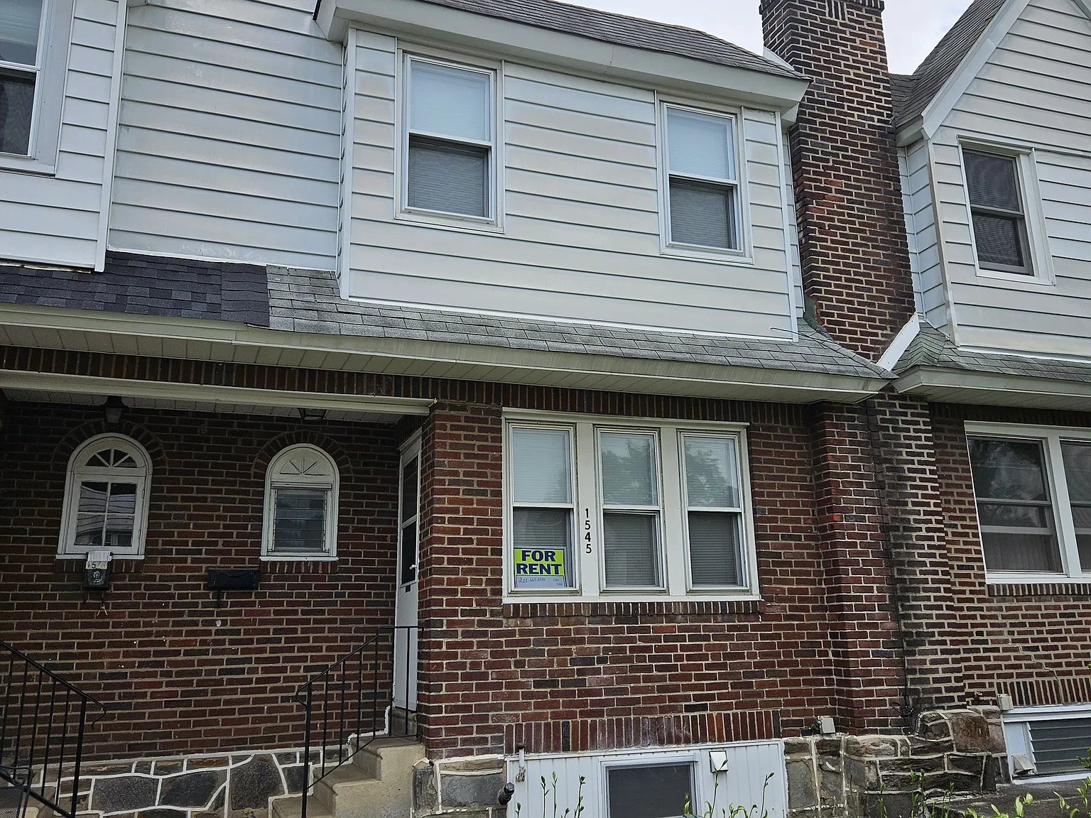 3 bed, 1245 sqft, $2,000 — Photo 1