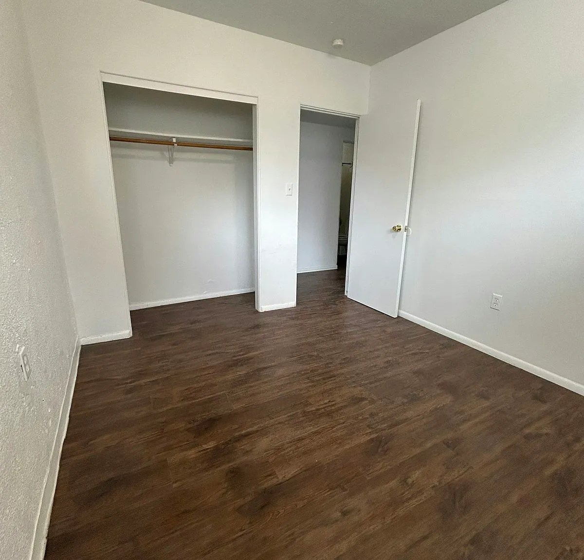 730 West 25th Street, Unit C — Photo 3