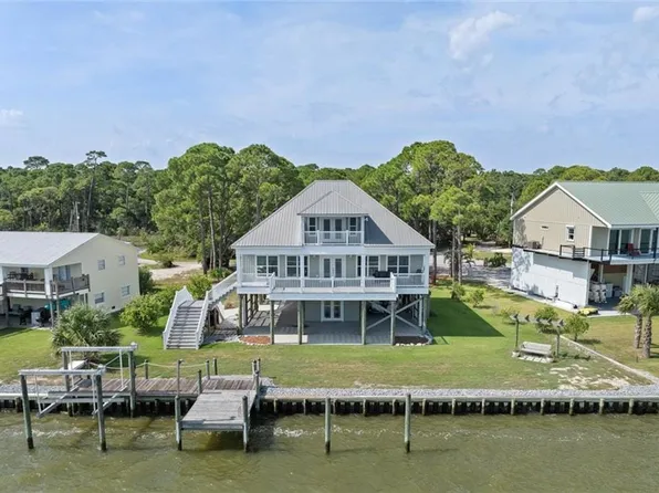 409 Carolyn Cir, Dauphin Island, AL 36528