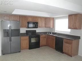 2nd image of 101 SE 23rd Pl