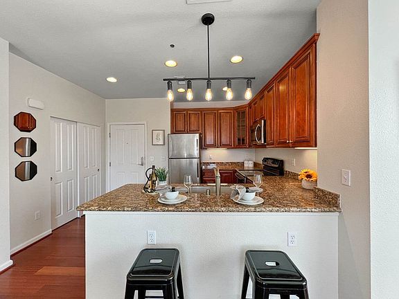 5th image of 1445 Fruitdale Ave Unit 101