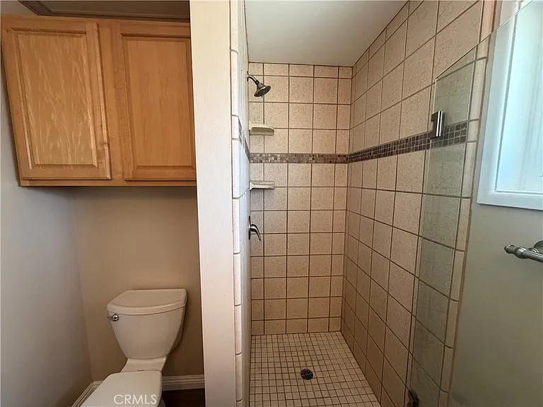 21112 E Brookport St — Photo 11