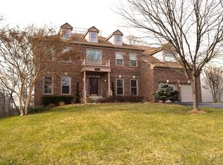 13108 Weathered Oak Ct, Herndon, VA 20171