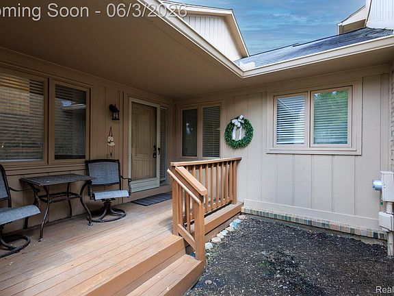 2nd image of 22010 River Ridge Trl