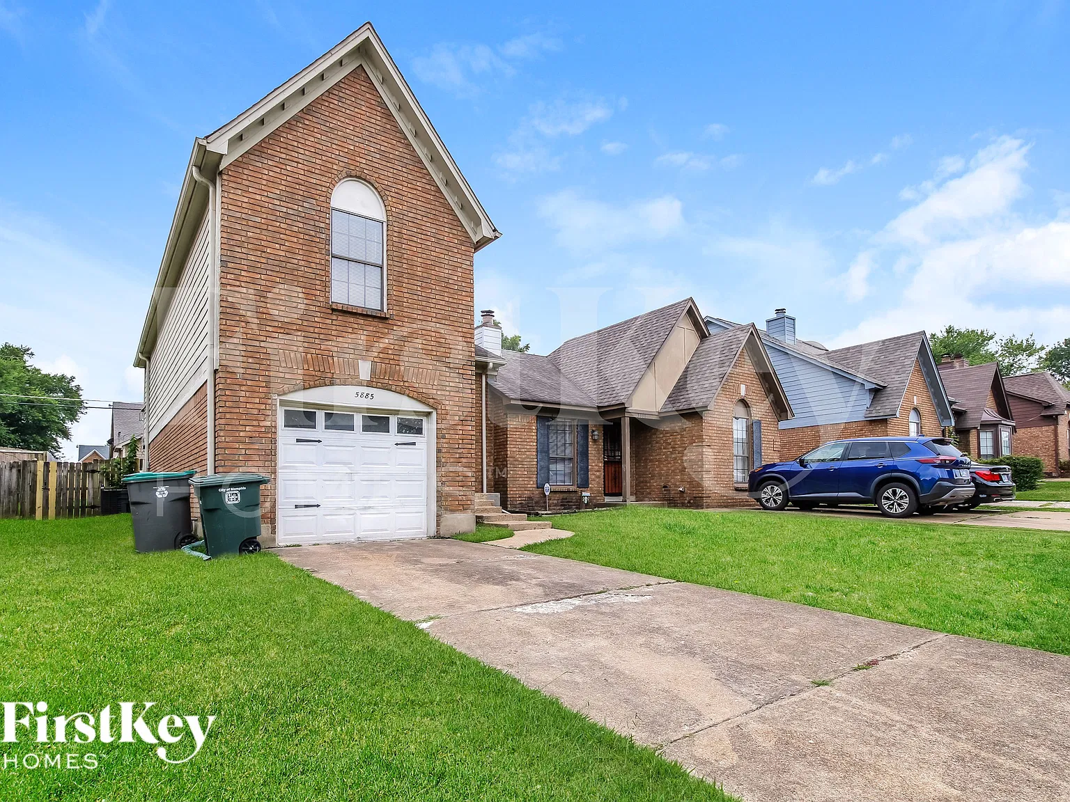 2 bed, 2.5 bath, 1387 sqft, $1,540 — Photo 3