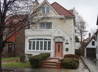 7149 Harrow St, Forest Hills, NY 11375