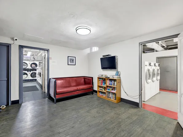 9707 Fourth Avenue 4F image 21 of 21