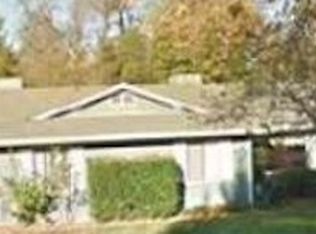 1772 Conifer Way APT A, Redding, CA 96002