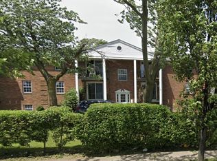1370 Sheridan Dr APT 23, Buffalo, NY 14217