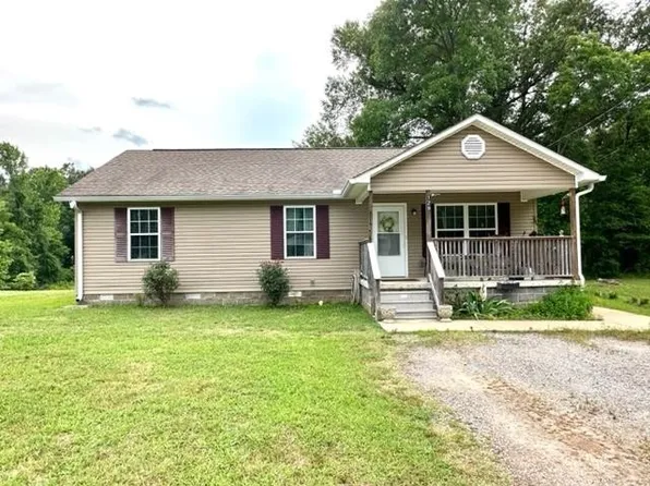 129 Baptist St, Adamsville, TN 38310