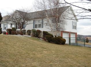 8 Fair View Acres Rd, Wellsboro, PA 16901