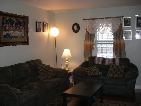 5th image of 3508 Oak Grove Ave