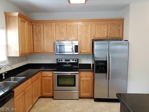 4th image of 720 Filer St