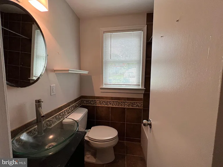 504 Walnut Dr — Photo 22