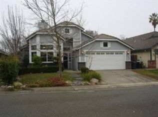 8905 Cedarvillage Dr, Fair Oaks, CA 95628
