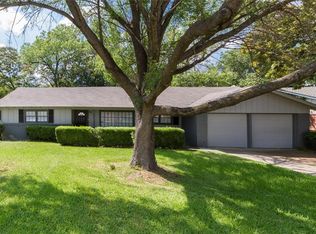 5708 Trail Lake Dr, Fort Worth, TX 76133