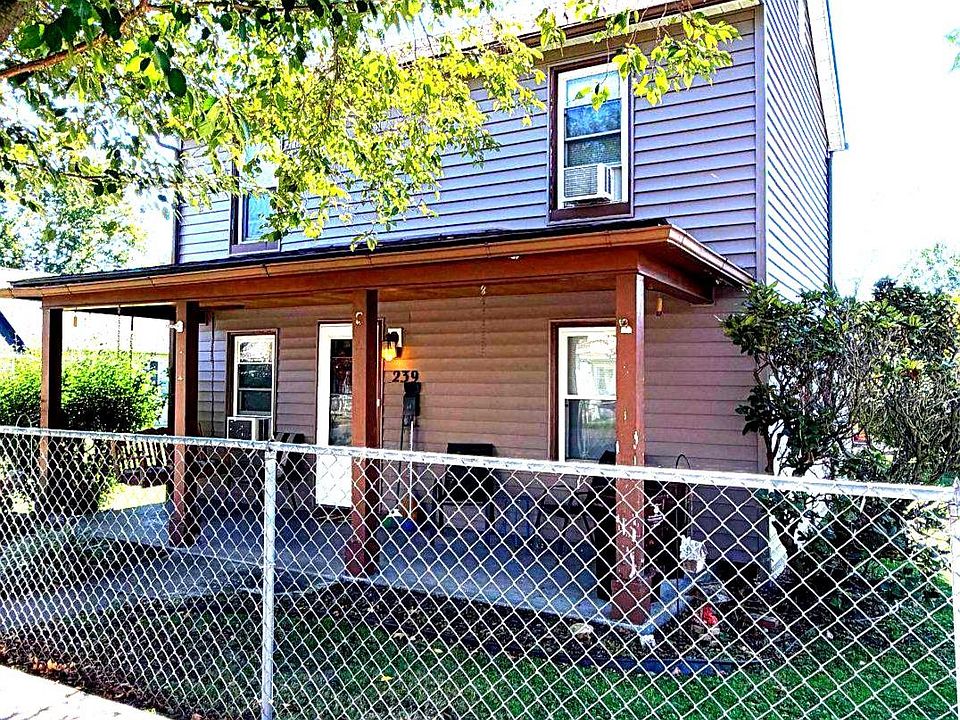 1st image of 239 Humbird St