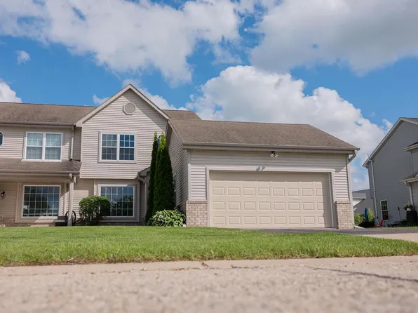 49 East Sedgemeadow STREET, Elkhorn, WI 53121