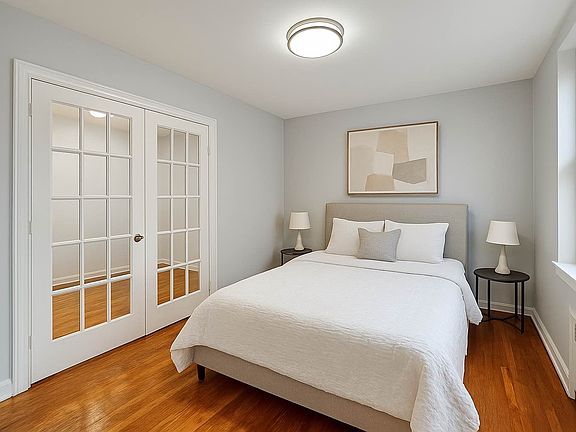2nd image of 1600 Caton Ave #3V