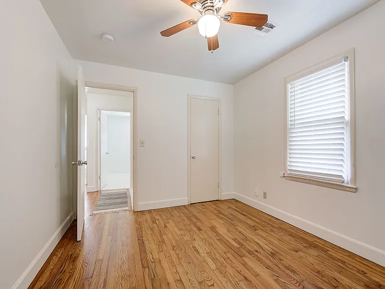 604 N Stewart Ave — Photo 21