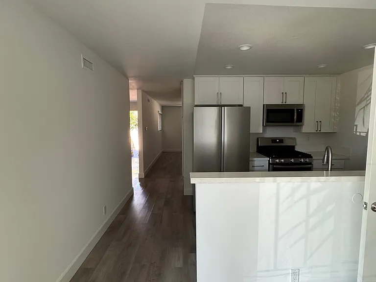 16102 Waikiki Ln #C — Photo 17