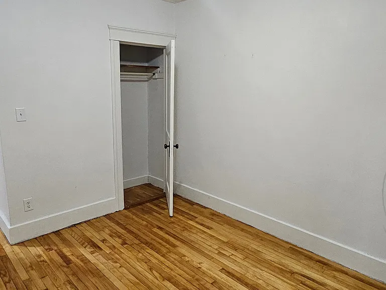15 View St #2 — Photo 18