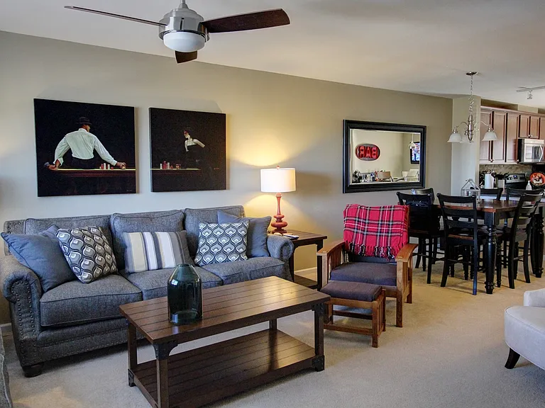 100 Stratford Lakes Dr #366 — Photo 2