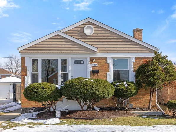 (undisclosed Address), Bellwood, IL 60104