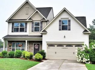 3008 Mirasol Ct, Walkertown, NC 27051