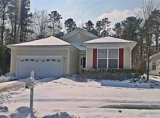 318 Southmoor Dr, Galloway, NJ 08205