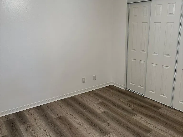 2825 Stoneway Ln #2825 — Photo 5