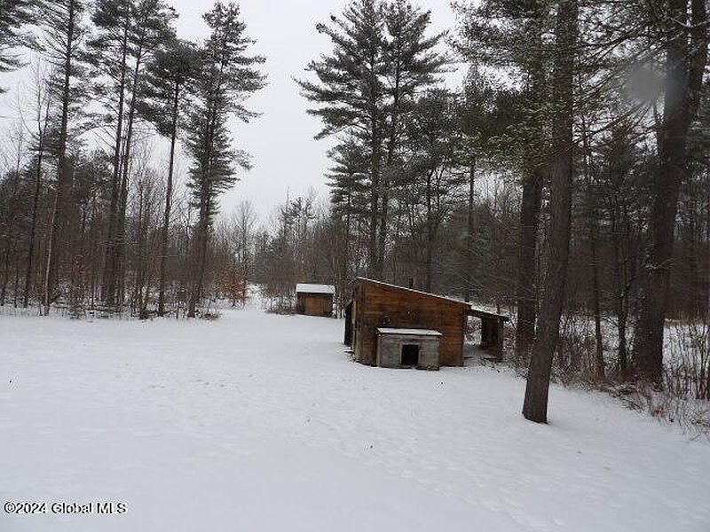 4th image of 193 Lathrop Road