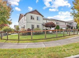 1290 Spruce Cir, Lynden, WA