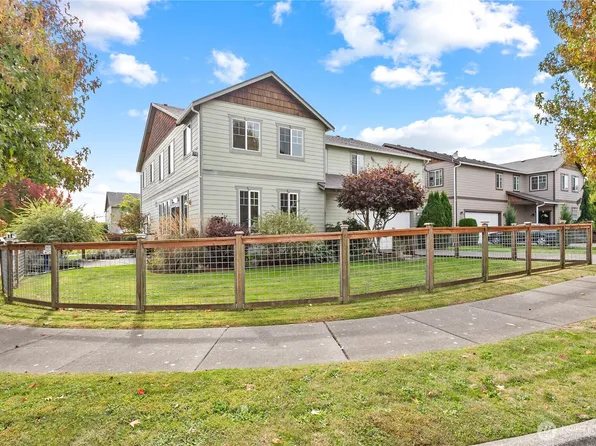 1290 Spruce Circle, Lynden, WA 98264