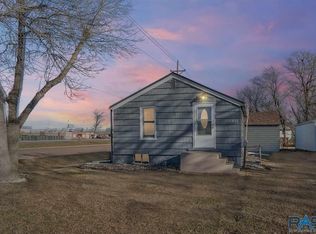 1320 N Duluth Ave, Sioux Falls, SD 57104