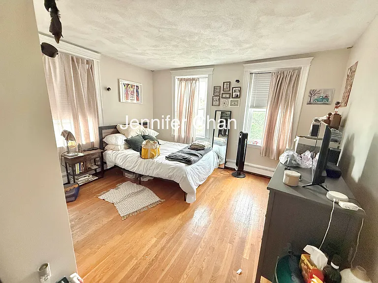 210 Chestnut Hill Ave #5 — Photo 4