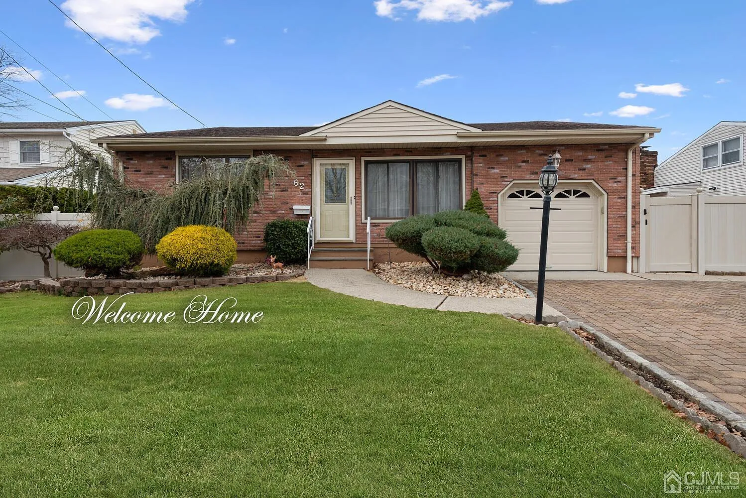 62 Elmont Pl photo 1